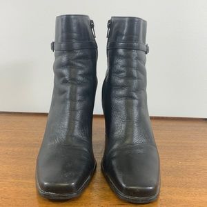 Allure Black Leather AnkleBoots 8.5 Made in Brazil BlockHeel Classic Zip Booties